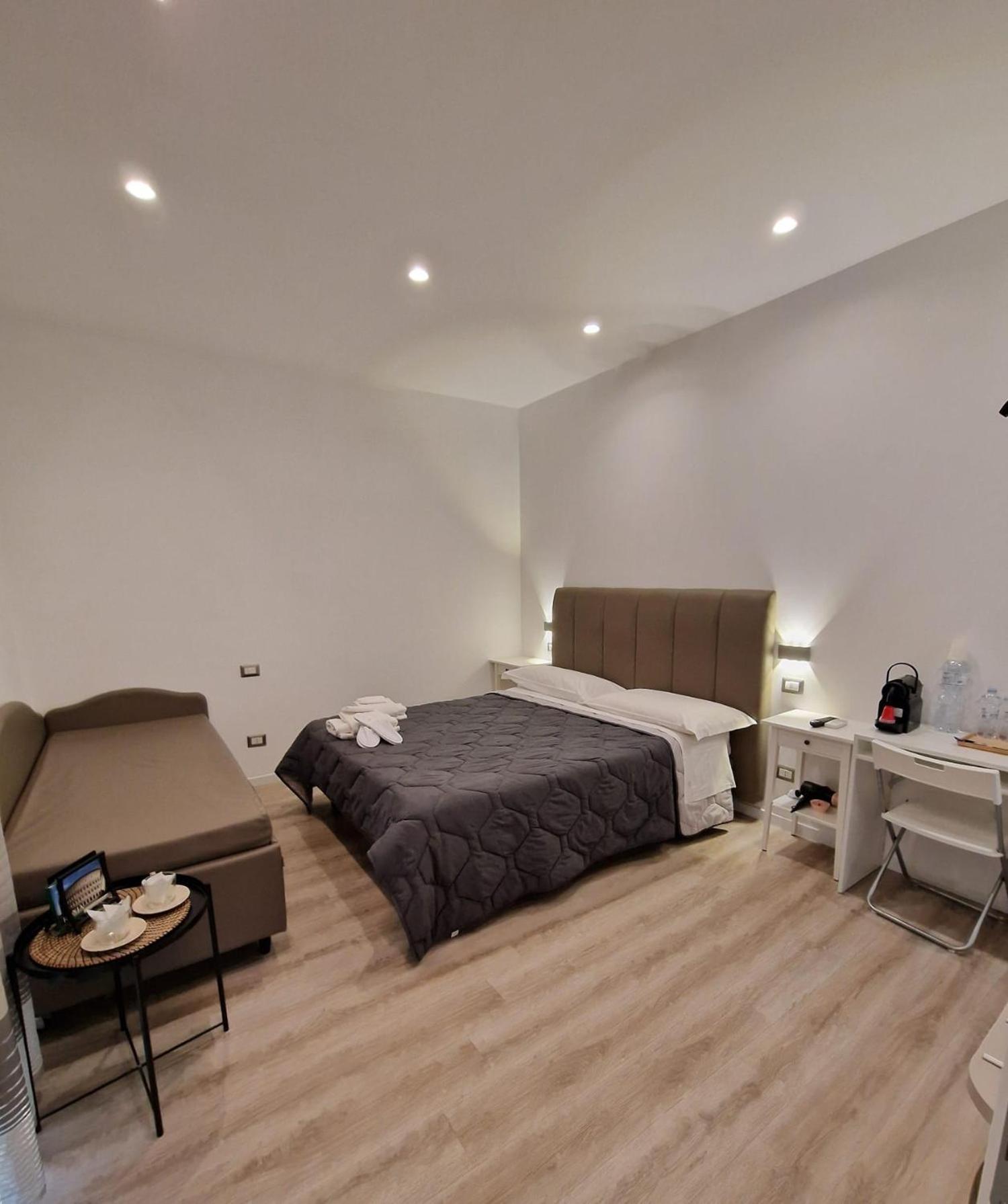 רומא Guest House San Lorenz מראה חיצוני תמונה